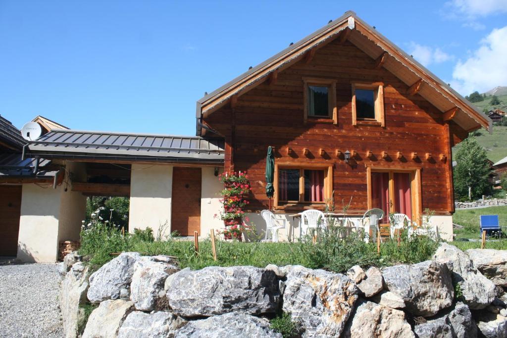 Le Chalet Du Queyras And Spa Molines-en-Queyras Eksteriør billede