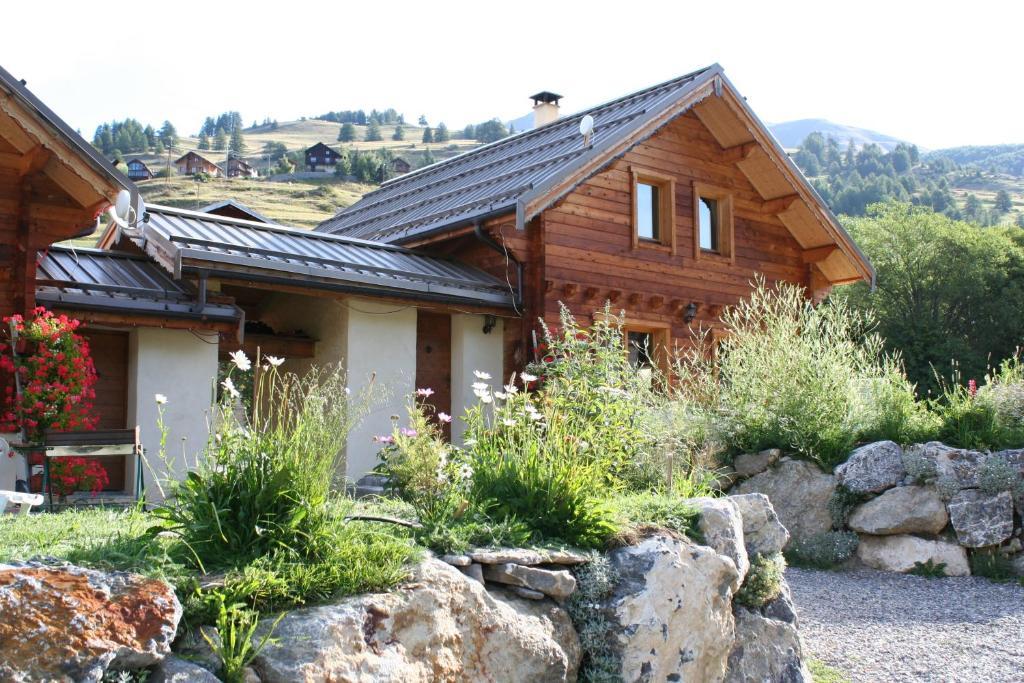 Le Chalet Du Queyras And Spa Molines-en-Queyras Eksteriør billede